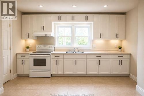 1430 Dougall, Windsor, ON - Indoor Photo Showing Kitchen With Double Sink