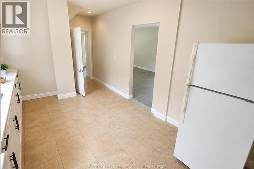 1430 Dougall, Windsor, ON - Indoor