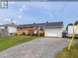 87 Murton AVE Sault Ste. Marie, ON P6C 4G5