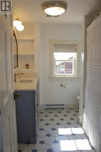 14 Blands Lane, Bonavista, NL - Indoor Photo Showing Bathroom