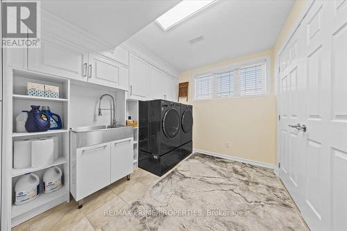 3421 Summerbreeze Drive, Ottawa, ON - Indoor Photo Showing Laundry Room