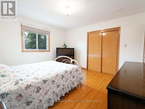 167 Wellington Street, Port Colborne (Killaly East), ON - Indoor Photo Showing Bedroom