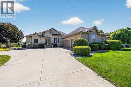 1622 Lena Court, Sarnia, ON - Outdoor With Facade