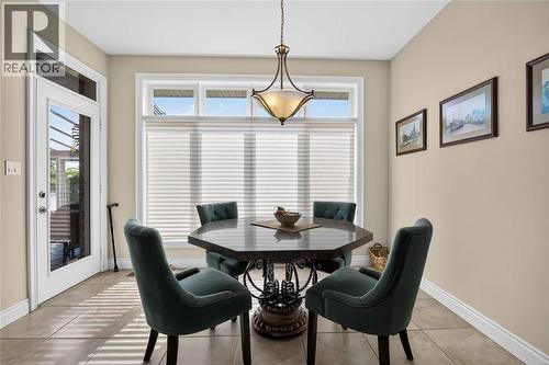 1622 Lena Court, Sarnia, ON - Indoor Photo Showing Dining Room