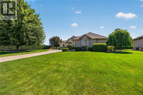 1622 Lena Court, Sarnia, ON - Outdoor