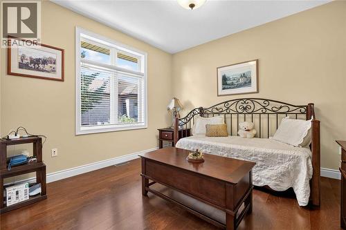 1622 Lena Court, Sarnia, ON - Indoor Photo Showing Bedroom