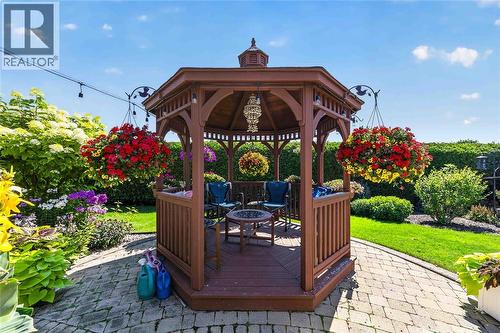 1622 Lena Court, Sarnia, ON - Outdoor With Deck Patio Veranda