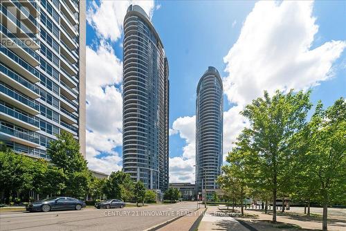 3501 - 125 Village Green Square, Toronto, ON - Outdoor With Facade