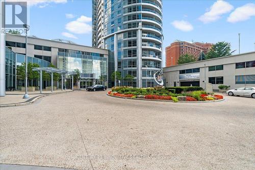 3501 - 125 Village Green Square, Toronto, ON - Outdoor