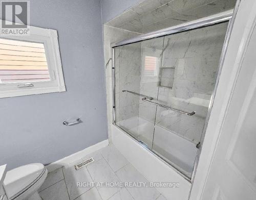 95 Dobson Drive, Ajax, ON - Indoor Photo Showing Bathroom