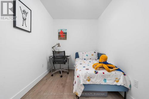21 Millbrook Crescent, Toronto, ON - Indoor Photo Showing Bedroom