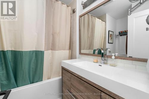 21 Millbrook Crescent, Toronto, ON - Indoor Photo Showing Bathroom