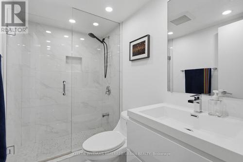 21 Millbrook Crescent, Toronto, ON - Indoor Photo Showing Bathroom