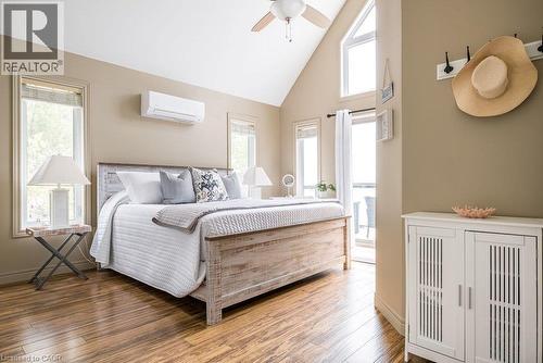 50 Grand River Line, Lowbanks, ON - Indoor Photo Showing Bedroom