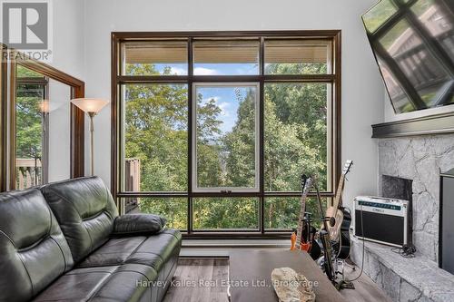 303 - 26 Deerhurst Golfview Drive, Huntsville (Chaffey), ON - Indoor