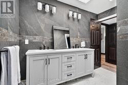Updated 4-pc ensuite - 