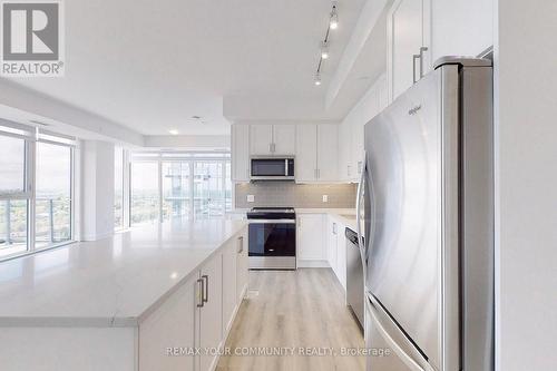 1407E - 20 Gatineau Drive, Vaughan, ON - Indoor Photo Showing Kitchen With Stainless Steel Kitchen With Upgraded Kitchen