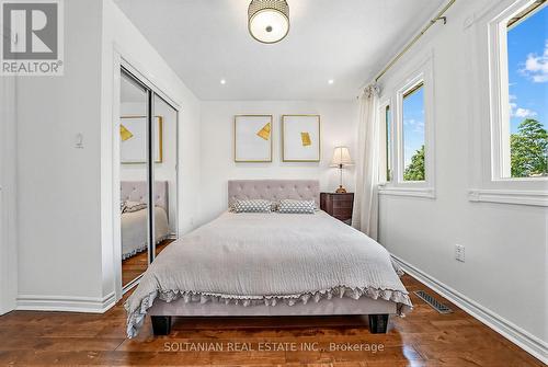 45 Mistleflower Court, Richmond Hill, ON - Indoor Photo Showing Bedroom