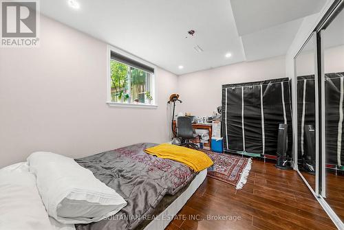 45 Mistleflower Court, Richmond Hill, ON - Indoor Photo Showing Bedroom