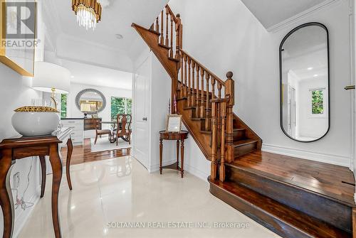 45 Mistleflower Court, Richmond Hill, ON - Indoor Photo Showing Other Room