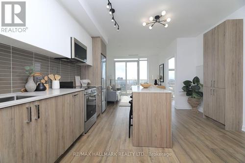 1111 - 1787 St. Clair Avenue W, Toronto, ON - Indoor Photo Showing Kitchen With Upgraded Kitchen