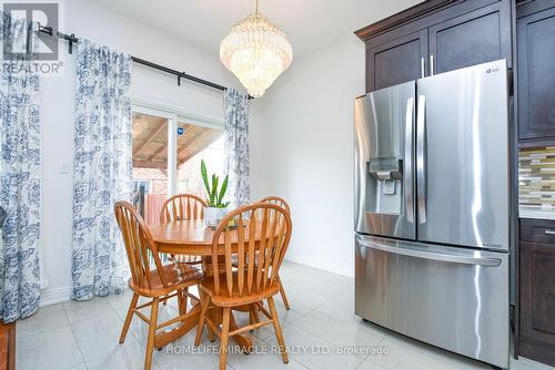 113 Seclusion Crescent, Brampton, ON - Indoor Photo Showing Dining Room