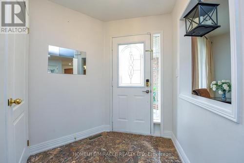 113 Seclusion Crescent, Brampton, ON - Indoor Photo Showing Other Room