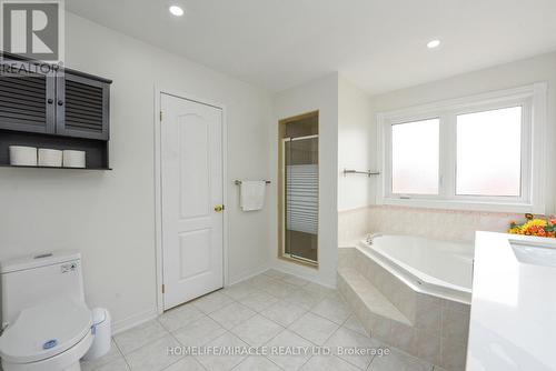 113 Seclusion Crescent, Brampton, ON - Indoor Photo Showing Bathroom