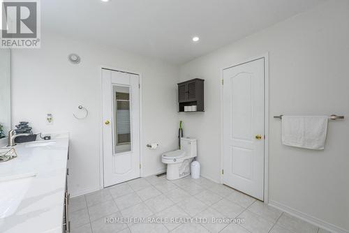 113 Seclusion Crescent, Brampton, ON - Indoor Photo Showing Bathroom