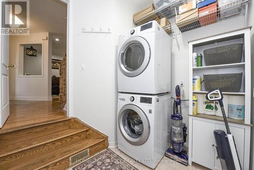 113 Seclusion Crescent, Brampton, ON - Indoor Photo Showing Laundry Room