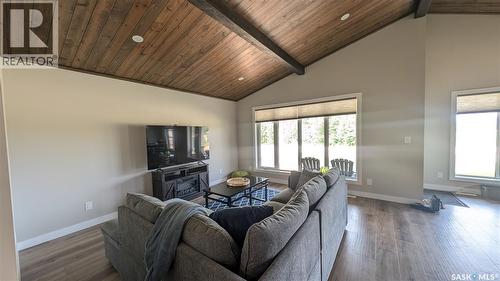 23 101 Neis Access Road, Emma Lake, SK - Indoor Photo Showing Living Room