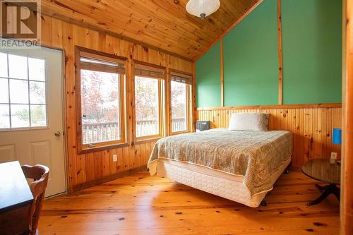710 Trout Lake, Heyden, ON - Indoor Photo Showing Bedroom