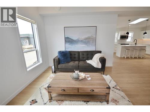 Living room - 8900 Jim Bailey Road Unit# 126, Kelowna, BC 