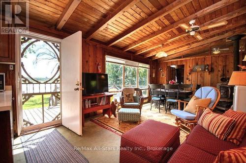 35 Alpine Street, Kawartha Lakes (Lindsay), ON - Indoor