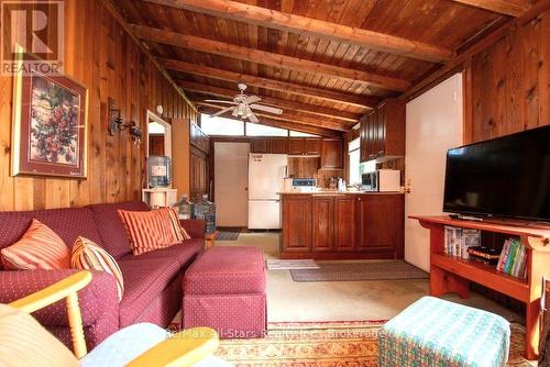35 Alpine Street, Kawartha Lakes (Lindsay), ON - Indoor