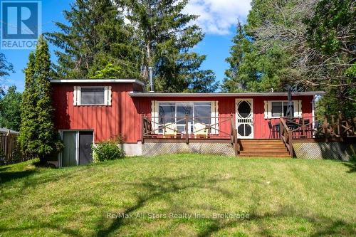 35 Alpine Street, Kawartha Lakes (Lindsay), ON - Outdoor With Deck Patio Veranda