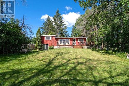 35 Alpine Street, Kawartha Lakes (Lindsay), ON - Outdoor With Deck Patio Veranda