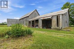 Barn - 