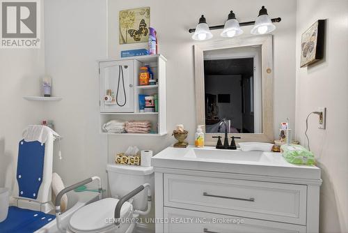 216 Alpine Lake Road, Trent Lakes, ON - Indoor Photo Showing Bathroom