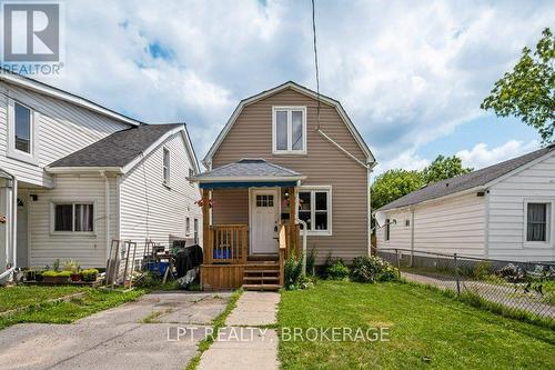 13 Kingscourt Avenue, Kingston (East Of Sir John A. Blvd), ON - Outdoor