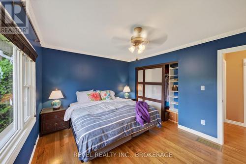 813 Camberley Crescent, Kingston (City Southwest), ON - Indoor Photo Showing Bedroom