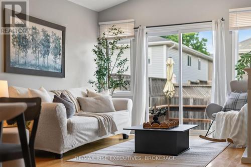 2030 Swanfield Street, Kingston (East Gardiners Rd), ON - Indoor