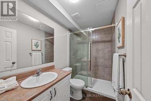 2030 Swanfield Street, Kingston (East Gardiners Rd), ON - Indoor Photo Showing Bathroom