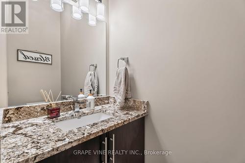 1592 Rosebella Avenue, Ottawa, ON - Indoor Photo Showing Bathroom