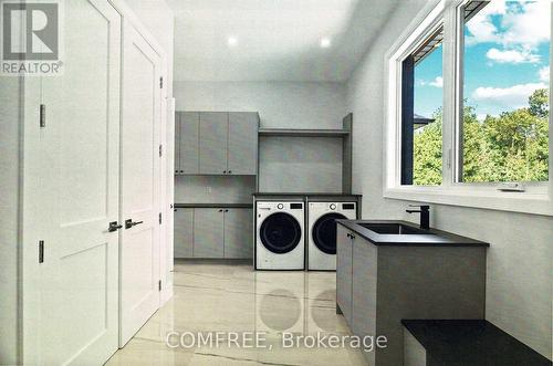135 Cherryhill Drive, Ottawa, ON - Indoor Photo Showing Laundry Room