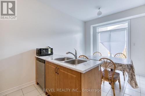 12 Hylton Drive, Barrie, ON - Indoor Photo Showing Kitchen With Double Sink