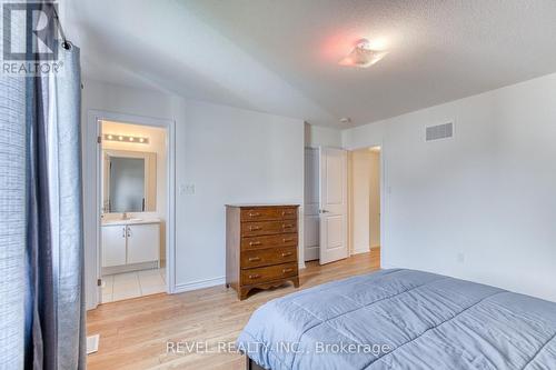 12 Hylton Drive, Barrie, ON - Indoor Photo Showing Bedroom