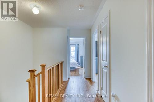 12 Hylton Drive, Barrie, ON - Indoor Photo Showing Other Room