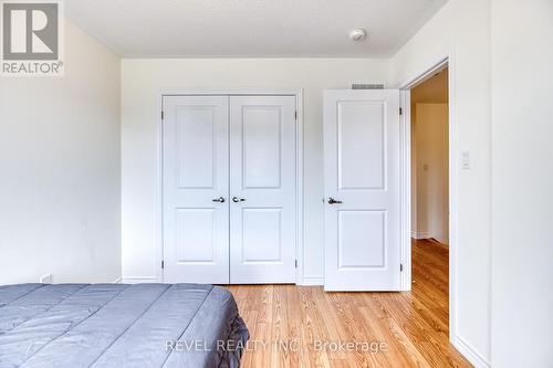 12 Hylton Drive, Barrie, ON - Indoor Photo Showing Bedroom