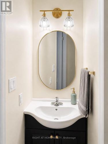A30 - 108 Finch Avenue W, Toronto, ON - Indoor Photo Showing Bathroom